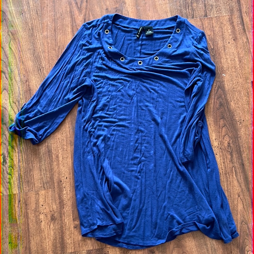 Blue top